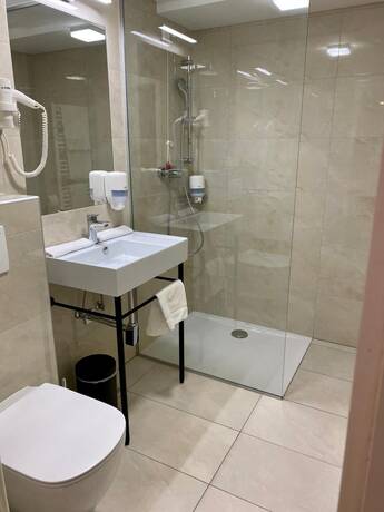 Imagen general del Hotel Depandance Vila Higiea - Terme Dobrna. Foto 2