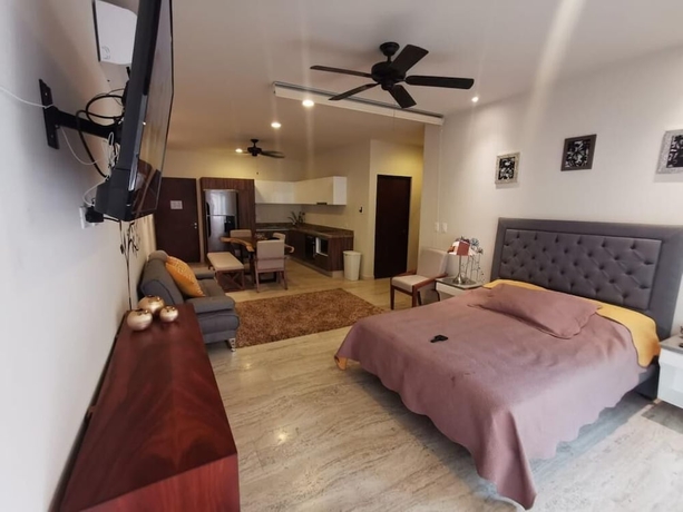 Imagen de la habitación del Hotel Departamento Con Jacuzzi En Playa Del Carmen. Foto 11