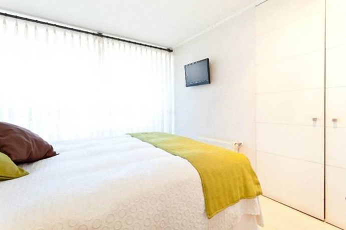 Imagen de la habitación del Hotel Departamentos Amoblados Costa Lyon. Foto 2