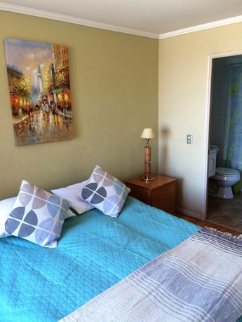 Imagen de la habitación del Hotel Departamentos Amoblados Don Teodoro. Foto 2