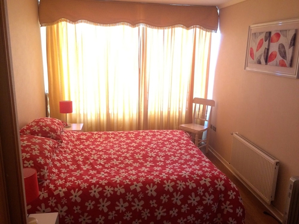 Imagen de la habitación del Hotel Departamentos Amoblados Don Teodoro. Foto 14