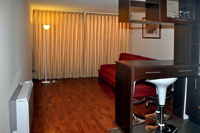 Imagen de los interiores del Hotel Departamentos Amoblados Torre Tagle. Foto 14
