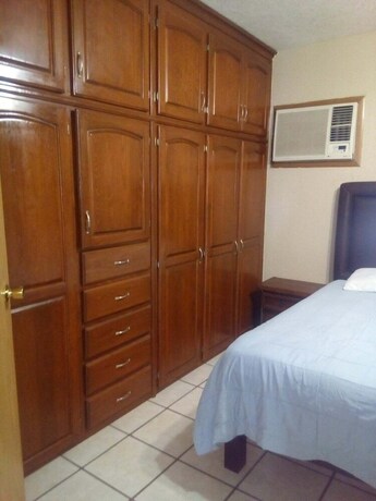 Imagen general del Hotel Departamentos Betesda Esmeralda. Foto 8