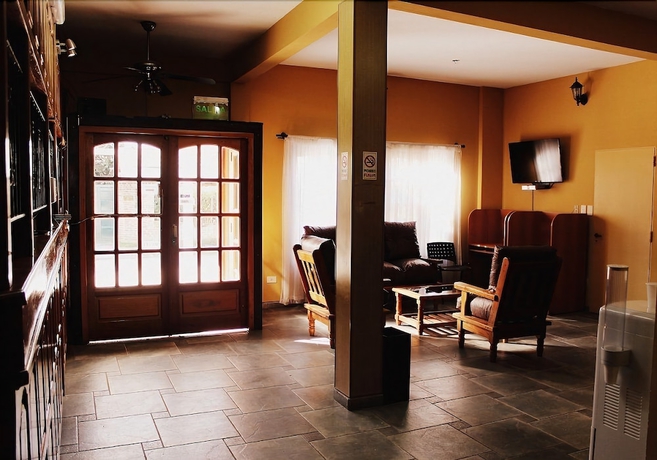 Imagen de los interiores del Hotel Departamentos Campitelli. Foto 18