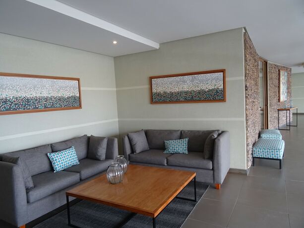 Imagen general del Hotel Departamentos Horizonte. Foto 1