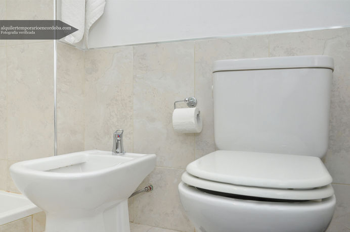 Imagen de la habitación del Hotel Departamentos Lugar. Foto 2
