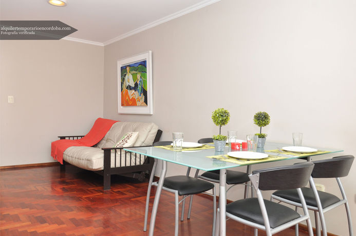 Imagen de la habitación del Hotel Departamentos Lugar. Foto 6