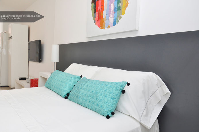 Imagen de los interiores del Hotel Departamentos Lugar. Foto 16