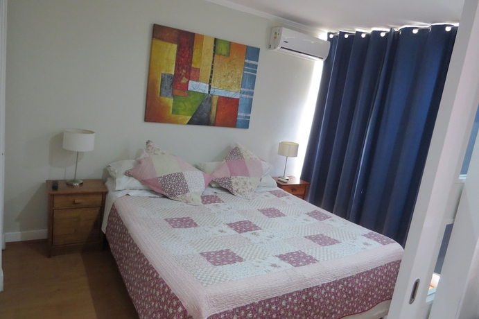 Imagen de la habitación del Hotel Departamentos Pontoni. Foto 7