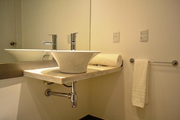 Imagen de la habitación del Hotel Departamentos Rondeau By Lugar. Foto 6