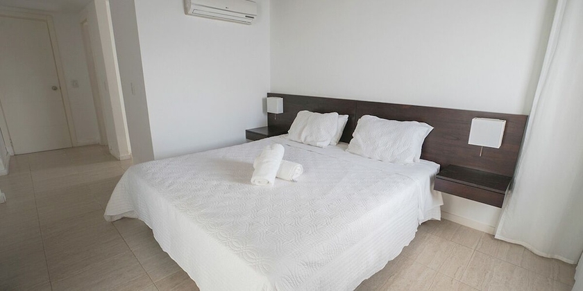 Imagen de la habitación del Hotel Departamentos SEA POINT By DandG. Foto 4