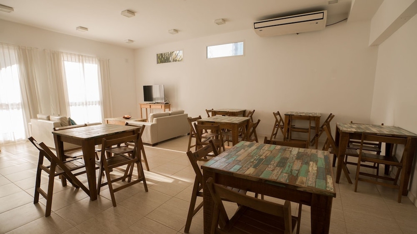 Imagen de los interiores del Hotel Departamentos SEA POINT By DandG. Foto 17