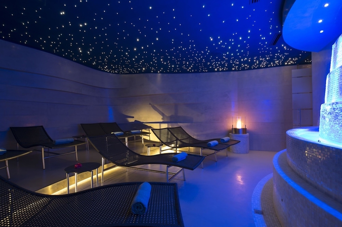 Imagen de los interiores del Hotel Dependence Del Parco. Foto 16