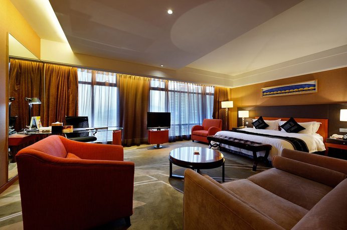 Imagen de los interiores del Hotel Depo Hotel. Foto 16