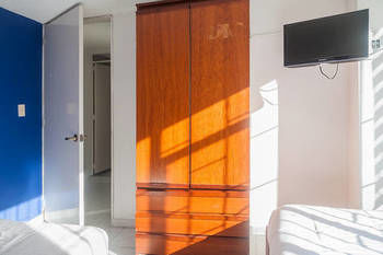 Imagen de la habitación del Hotel Deportel Bogota. Foto 11