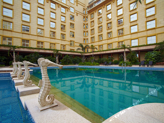 Imagen de la piscina del Hotel Deqing Argos Resort. Foto 7