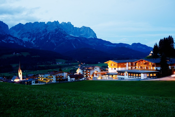 Imagen de los exteriores del Hotel Der Bär. Foto 12