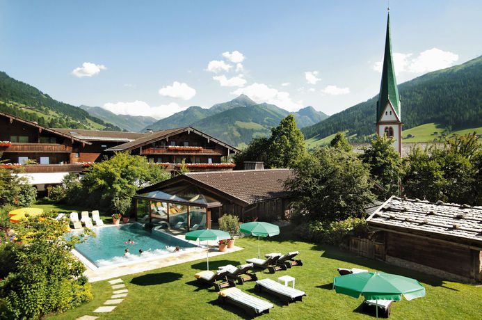 Imagen de los exteriores del Hotel Der B&ouml;glerhof - Pure Nature Resort. Foto 6