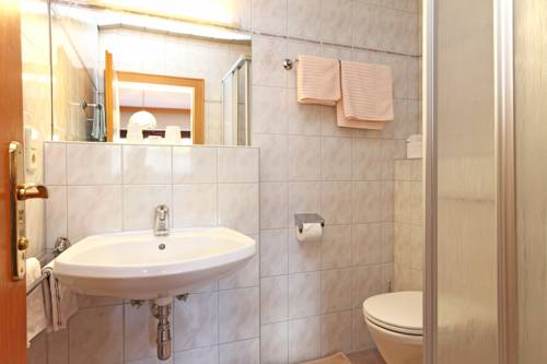 Imagen de la habitación del Hotel Der Br&auml;uschmied, Lofer. Foto 6