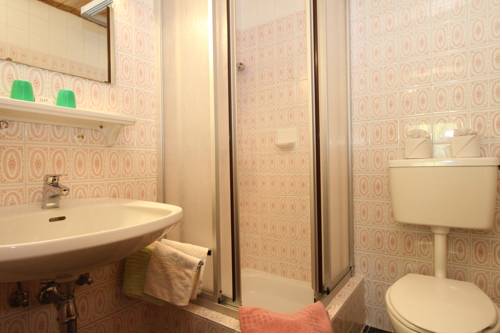 Imagen de la habitación del Hotel Der Br&auml;uschmied, Lofer. Foto 13