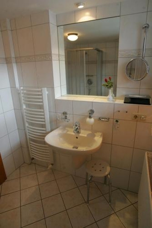 Imagen de la habitación del Hotel Der Fischl&auml;nder. Foto 8