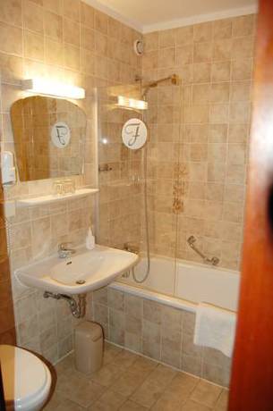 Imagen de la habitación del Hotel Der Fuerstenhof. Foto 8