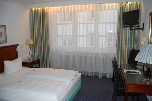 Imagen de la habitación del Hotel Der Fuerstenhof. Foto 9