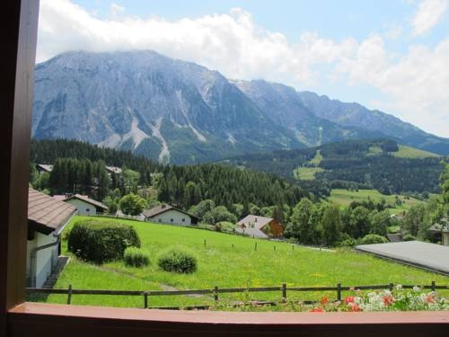 Imagen general del Hotel Der Hechl. Foto 4