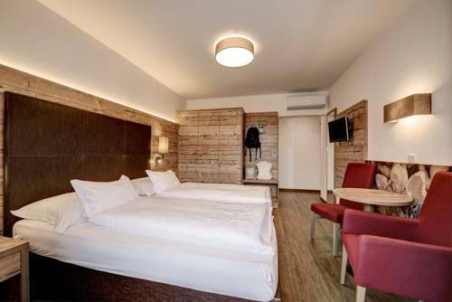 Imagen de la habitación del Hotel Der Heinrichshof. Foto 4