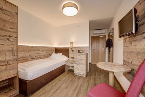 Imagen de la habitación del Hotel Der Heinrichshof. Foto 13