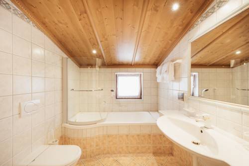 Imagen de la habitación del Hotel Der Hoferwirt. Foto 6