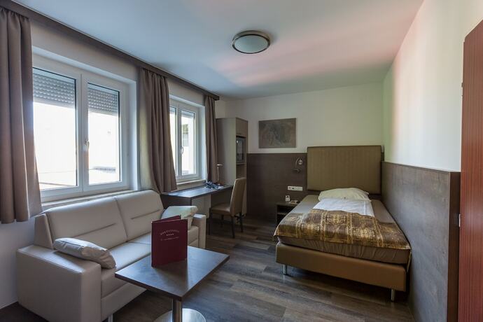 Imagen general del Hotel Der Kaiserhof. Foto 1