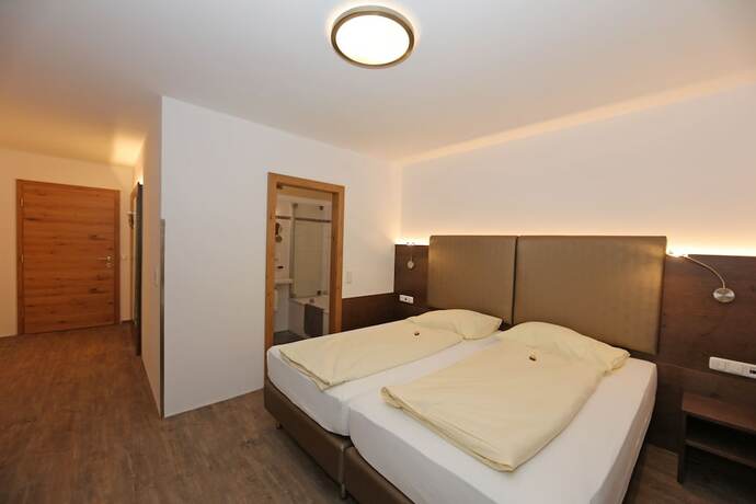 Imagen de la habitación del Hotel Der Kaiserhof. Foto 19
