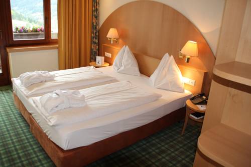 Imagen de la habitación del Hotel Der Kirchheimerhof - Superior. Foto 6