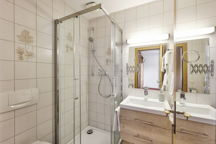 Imagen de la habitación del Hotel Der Klostertalerhof. Foto 15