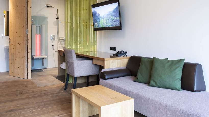 Imagen de la habitación del Hotel Der Reschenhof. Foto 11