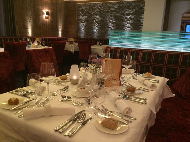 Imagen del bar/restaurante del Hotel Der Rindererhof. Foto 4
