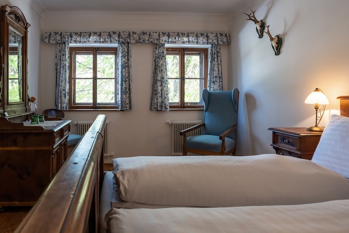 Imagen de la habitación del Hotel Der Schlosswirt Zu Anif - Biedermeier-hotel Und Restaurant. Foto 6