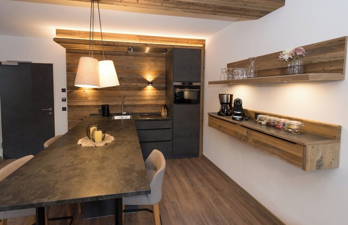 Imagen de la habitación del Hotel Der Zirmhof in Saalbach. Foto 5