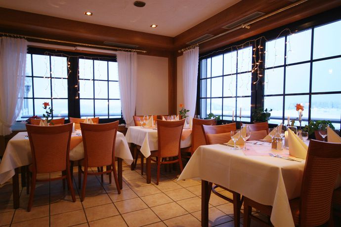 Imagen de la piscina del Hotel Der sch&ouml;ne Asten - Resort Winterberg. Foto 16