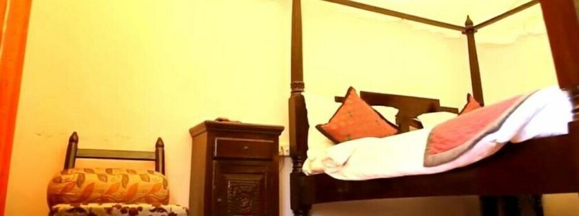Imagen de la habitación del Hotel Dera Kumbhalgarh. Foto 24