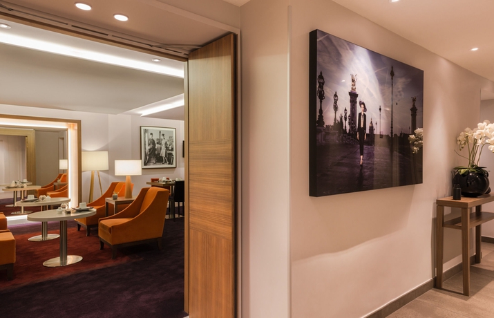 Imagen del bar/restaurante del Hotel Derby Alma. Foto 5