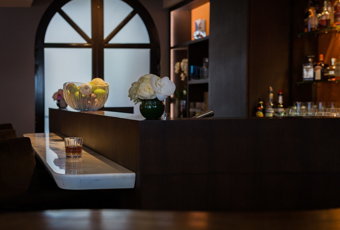 Imagen del bar/restaurante del Hotel Derby Alma. Foto 10