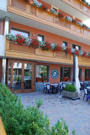 Imagen general del Hotel Derby, Aprica. Foto 6