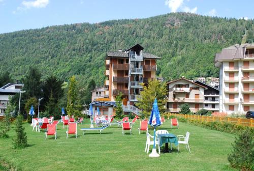 Imagen general del Hotel Derby, Aprica. Foto 7