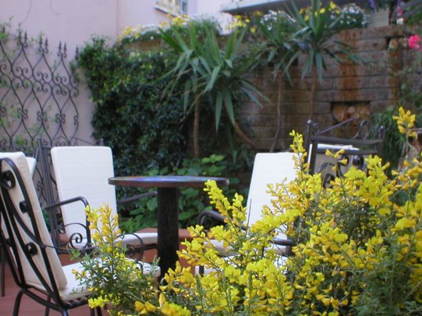 Imagen de los exteriores del Hotel Derby, Bellaria-Igea Marina. Foto 9