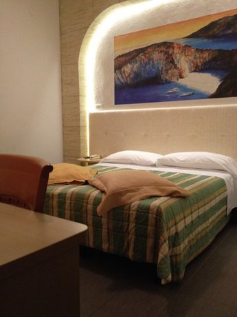 Imagen de la habitación del Hotel Derby, Bellaria-Igea Marina. Foto 5