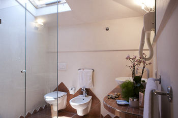 Imagen de la habitación del Hotel Derby, Bellaria-Igea Marina. Foto 6