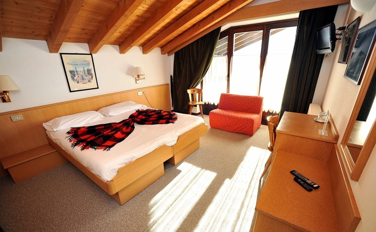 Imagen de la habitación del Hotel Derby, Bormio. Foto 6