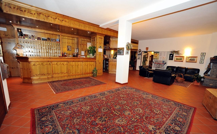 Imagen de los interiores del Hotel Derby, Bormio. Foto 17